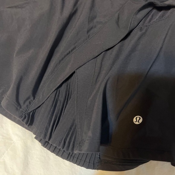 Lululemon Play Off The Pleats Skirt - Picture 3 of 5